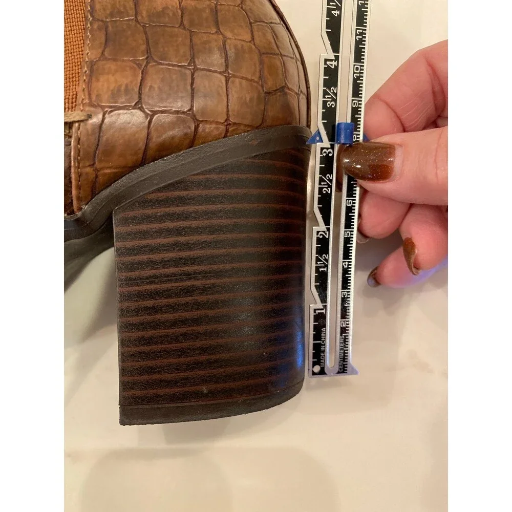 Mia HART Cuban Boots‎ Faux Leather Crocodile Sz 9 M Brown Bootie  Chunky Heel